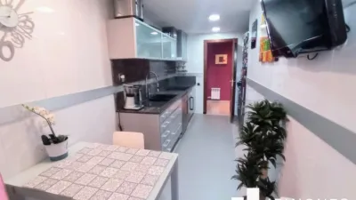 Apartment in Sabadell photo 2