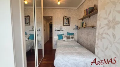 Apartment on Doctor Federico de la Lastra Street photo 28