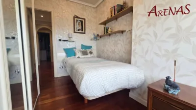 Apartment on Doctor Federico de la Lastra Street photo 29