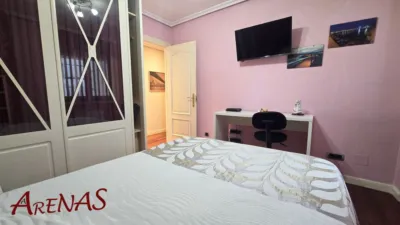 Apartment on Doctor Federico de la Lastra Street photo 34