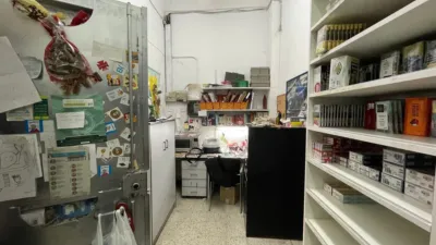 Local comercial en venta en Carrer del Vallespir, Can Bassa-Palou (Granollers) de 300.000 €