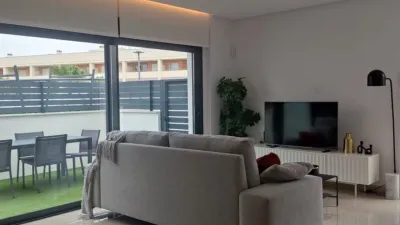 Chalet on Calle Josefa Botella Sempere photo 5