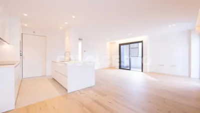 Flat on Carrer del Mossèn Josep Gudiol photo 3