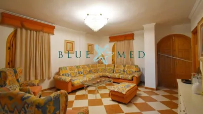 Chalet on Avenida del Castellar photo 6