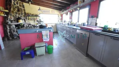 Rustic finca at Calle de Leiva, No. 118 photo 4