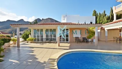 Chalet on Calle de Traiña-Playasol 2 photo 46