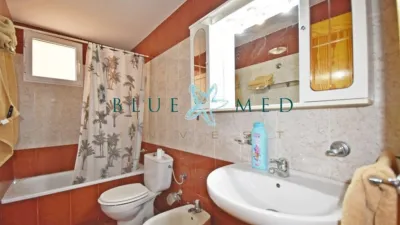 Apartment on Calle de Alcalá Galiano photo 18