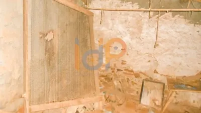 House on Diputación de Abejuela photo 5