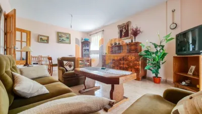House in Urcal photo 23