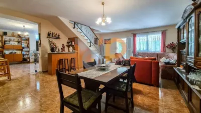 House in Urcal photo 9