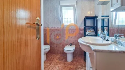House in Urcal photo 23