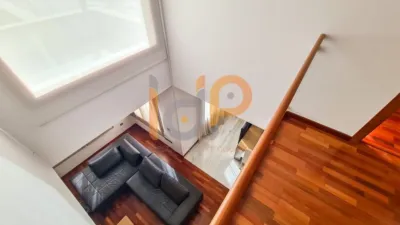 Chalet for sale in the Atalaya area of Huércal-Overa. Property built on a 560 m² plot with a constructed living area of 530 m². The house comprises 4 bedrooms (master bedroom with walk-in closet), 5 bathrooms (1 on the ground floor, 1 on the upper floor in each bedroom, 1 on the ground floor and 1 in the basement), 1 guest toilet in the exterior area, spacious separate lounge, fully furnished and equipped independent kitchen, large pantry, extensive laundry area, several terraces, and a basement with independent access and motorized doors capable of accommodating multiple cars. The property features high photo 30