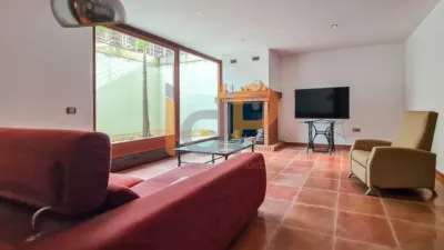 Chalet for sale in the Atalaya area of Huércal-Overa. Property built on a 560 m² plot with a constructed living area of 530 m². The house comprises 4 bedrooms (master bedroom with walk-in closet), 5 bathrooms (1 on the ground floor, 1 on the upper floor in each bedroom, 1 on the ground floor and 1 in the basement), 1 guest toilet in the exterior area, spacious separate lounge, fully furnished and equipped independent kitchen, large pantry, extensive laundry area, several terraces, and a basement with independent access and motorized doors capable of accommodating multiple cars. The property features high photo 45