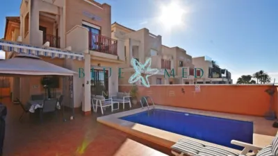 Chalet on Calle Embarcación Antina II photo 2