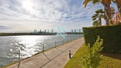 Apartment on Paseo Isla photo 28