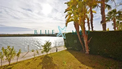 Apartment on Paseo Isla photo 9