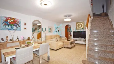 Duplex on Sierra la Pila Street photo 2