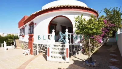 Chalet on Calle San Sebastian, 31 photo 3