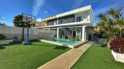 Chalet en alquiler en Carrer de Malta, Gran Alacant (Santa Pola) de 1.500 €<span>/mes</span>