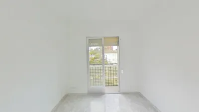 Apartment in Fuentelarreina photo 12
