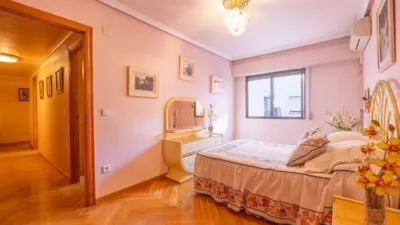 Apartment on Calle de San Vicente photo 26