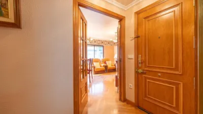 Apartment on Calle de San Vicente photo 5