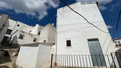 Casa adosada en venta en Calle Gastor, Torre Alháquime de 50.000 €