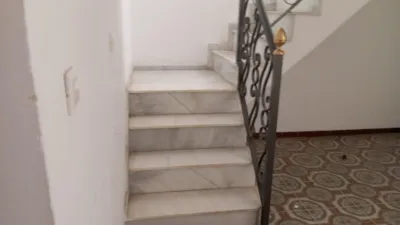 House - Más