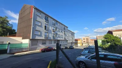 Piso – Boiro, Escarabotiño - Más