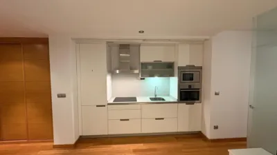 Piso en alquiler en Avenida de García Barbón, 25, cerca de Primeira Travesa de Santiago de Vigo, Centro-Areal (Distrito Casco Urbano. Vigo) de 800 €<span>/mes</span>