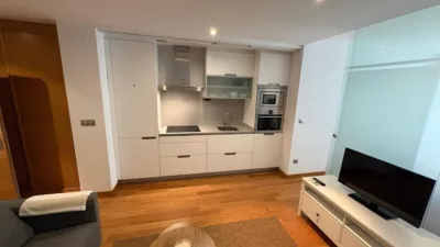 Piso en alquiler en Avenida de García Barbón, 25, cerca de Primeira Travesa de Santiago de Vigo, Centro-Areal (Distrito Casco Urbano. Vigo) de 800 €<span>/mes</span>