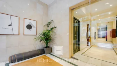 Apartment on Calle del Duque de Sesto photo 32