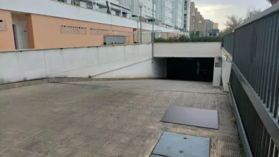 Garaje en venta en Avenida Juan Pablo II, 6, Tablada (Distrito Los Remedios. Sevilla Capital) de 9.500 €
