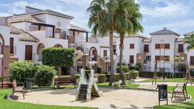 Casa adosada en venta en Avenida Cañada Julián, Número 8, Puerto Vera-Las Salinas (Vera) de 235.000 €