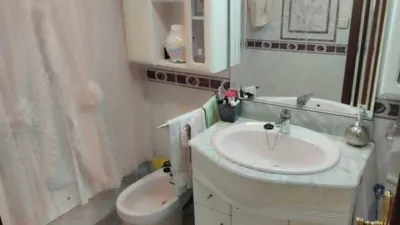 Piso en venta en Calle de Zaragoza, Illueca de 42.000 €