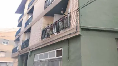 Piso en venta en Calle de Zaragoza, Illueca de 42.000 €