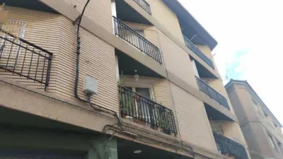 Piso en venta en Calle de Zaragoza, Illueca de 42.000 €