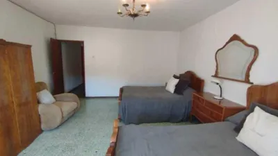 Casa en venta en Calle del Oriente, Azaila de 49.500 €