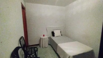 Casa en venta en Calle del Oriente, Azaila de 49.500 €