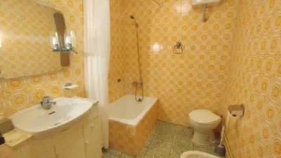 Casa en venta en Calle del Oriente, Azaila de 49.500 €