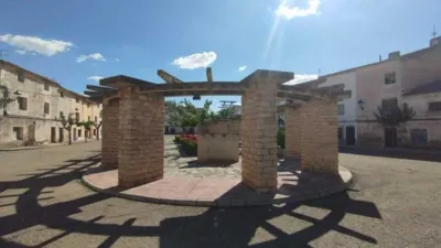 Casa en venta en Calle del Oriente, Azaila de 49.500 €