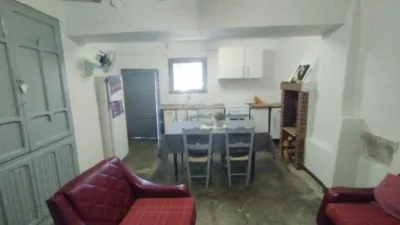 Casa en venta en Calle del Oriente, Azaila de 49.500 €