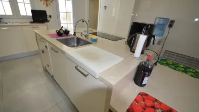 Piso en venta en Calle Dr Carracido, Oliveros-Altamira-Barrio Alto (Almería Capital) de 295.000 €