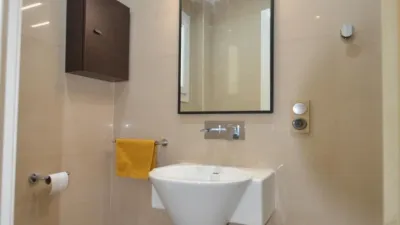 Piso en venta en Calle Dr Carracido, Oliveros-Altamira-Barrio Alto (Almería Capital) de 295.000 €
