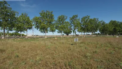 Terreno en venta en Castilla La Mancha - Más