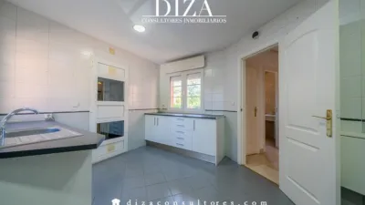 Chalet en alquiler en Avenida de la Victoria, cerca de Calle de Gerda Taro - Imagen 17