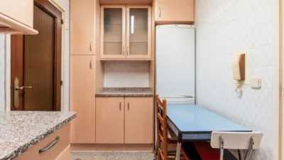 Apartment on Carrer d'Eduard Rodeja photo 16