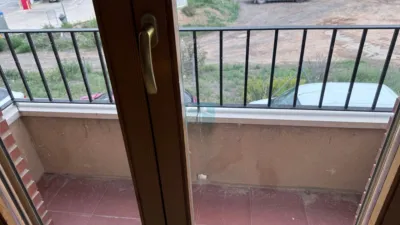 Casa adosada en venta en Calle Alagón, Pinseque de 199.000 €