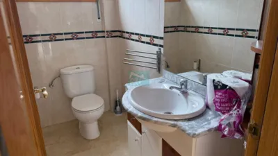 Casa adosada en venta en Calle Alagón, Pinseque de 199.000 €