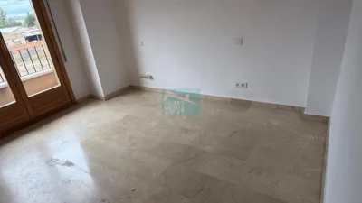 Casa adosada en venta en Calle Alagón, Pinseque de 199.000 €
